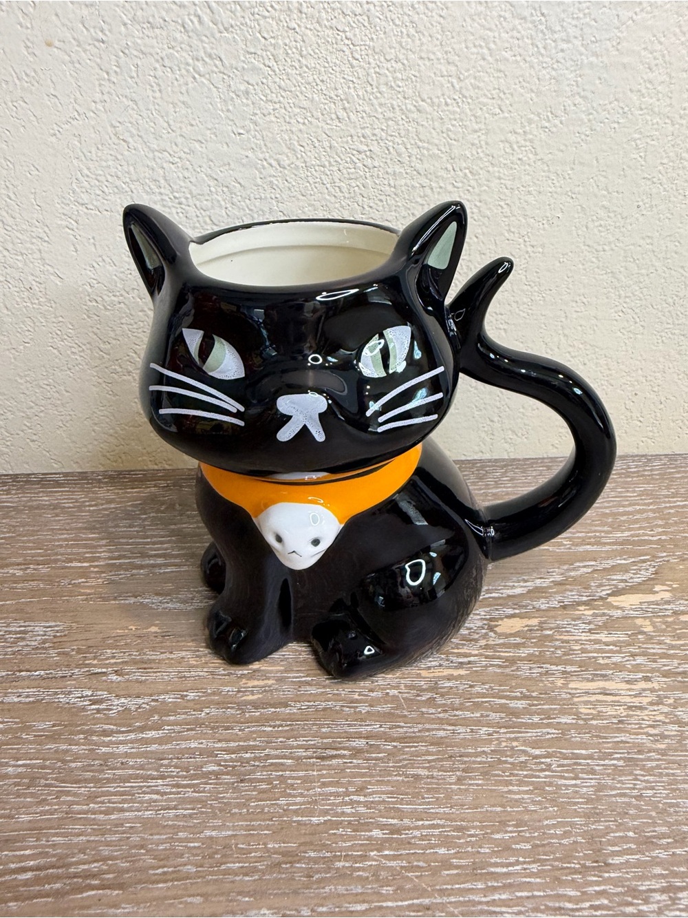 NWT Black Cat Figural Halloween Mug 12 oz Orange Collar Hyde and Eek